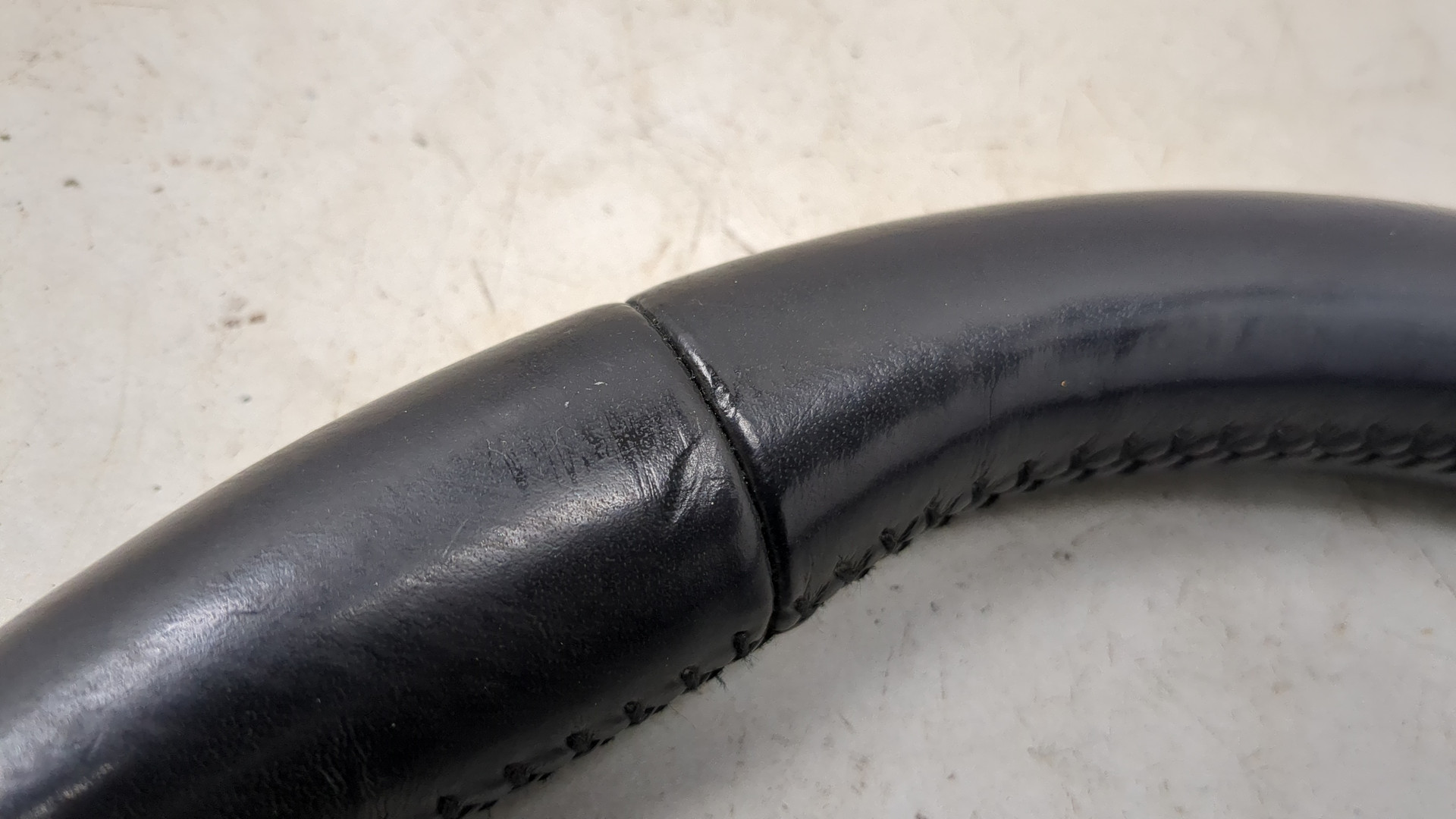 Рулевое колесо (руль)