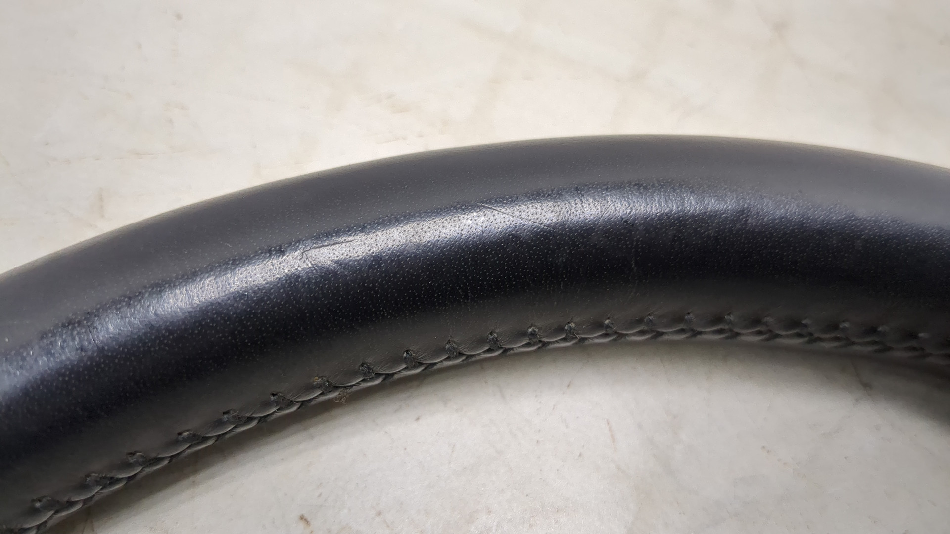 Рулевое колесо (руль)