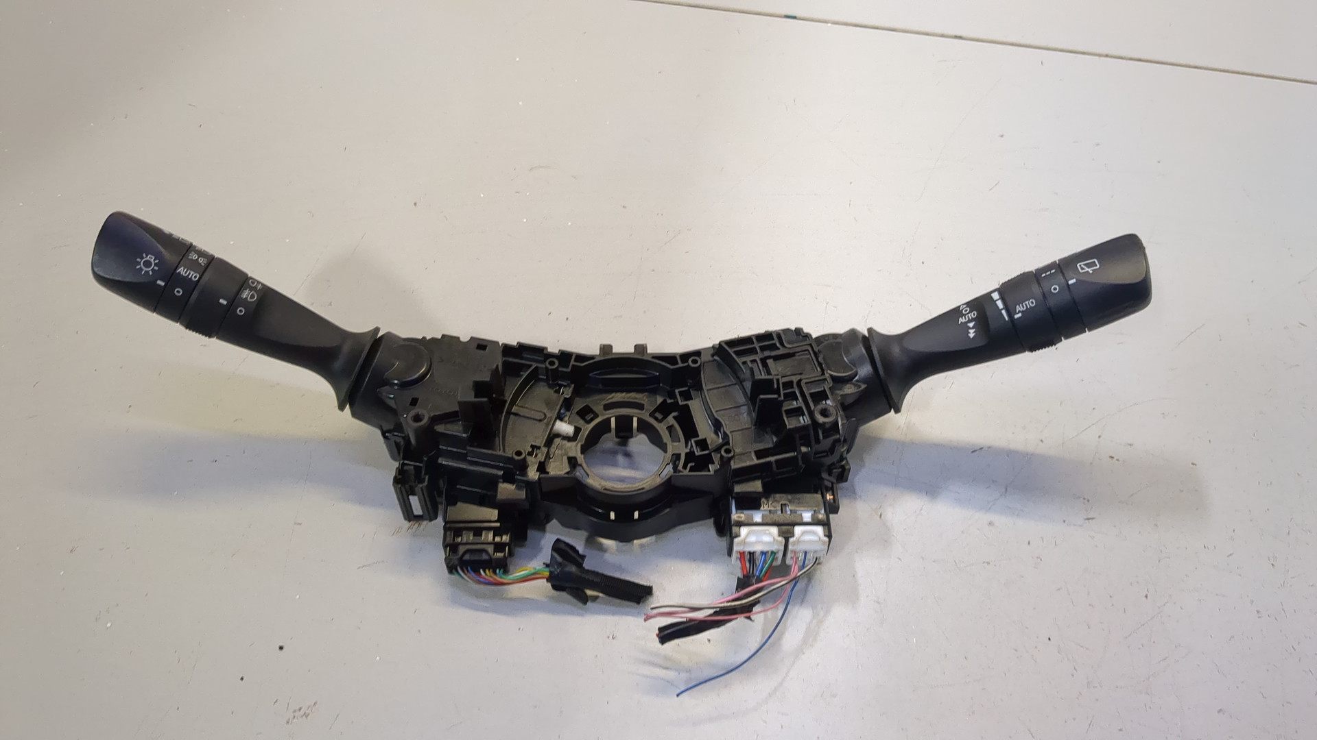 Переключатель подрулевой