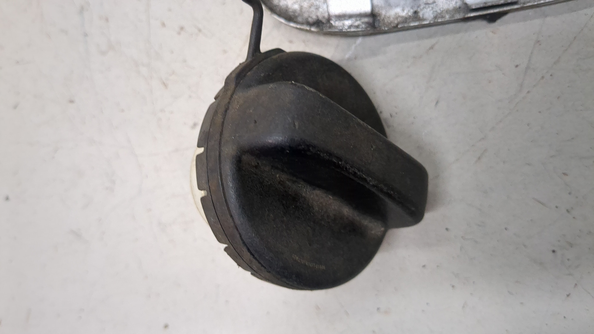 Лючок бензобака