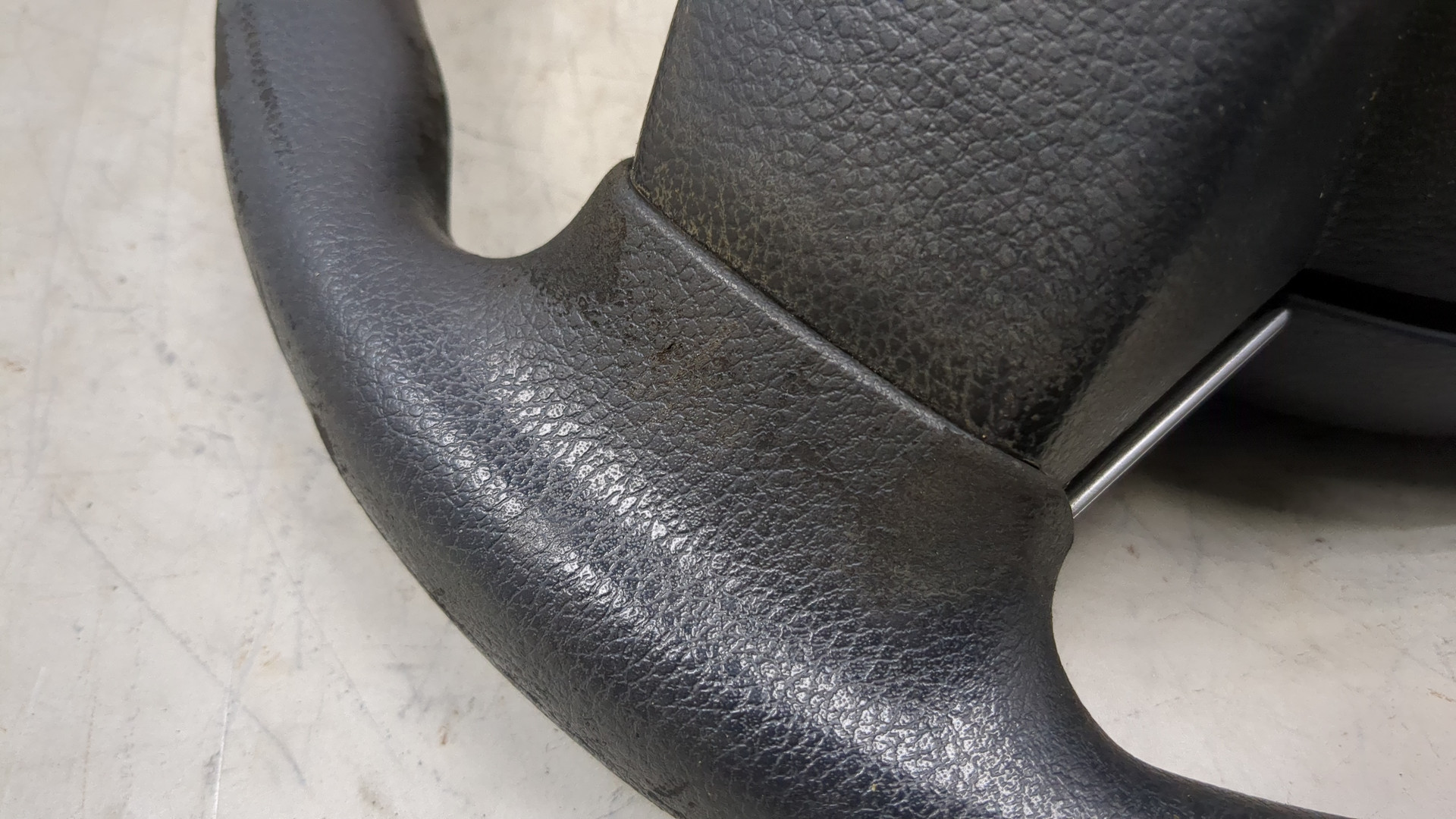 Рулевое колесо (руль)