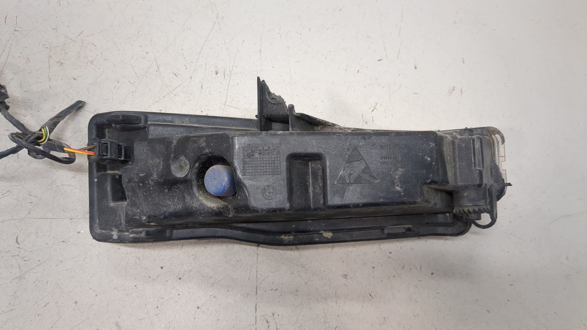 Фара противотуманная левая