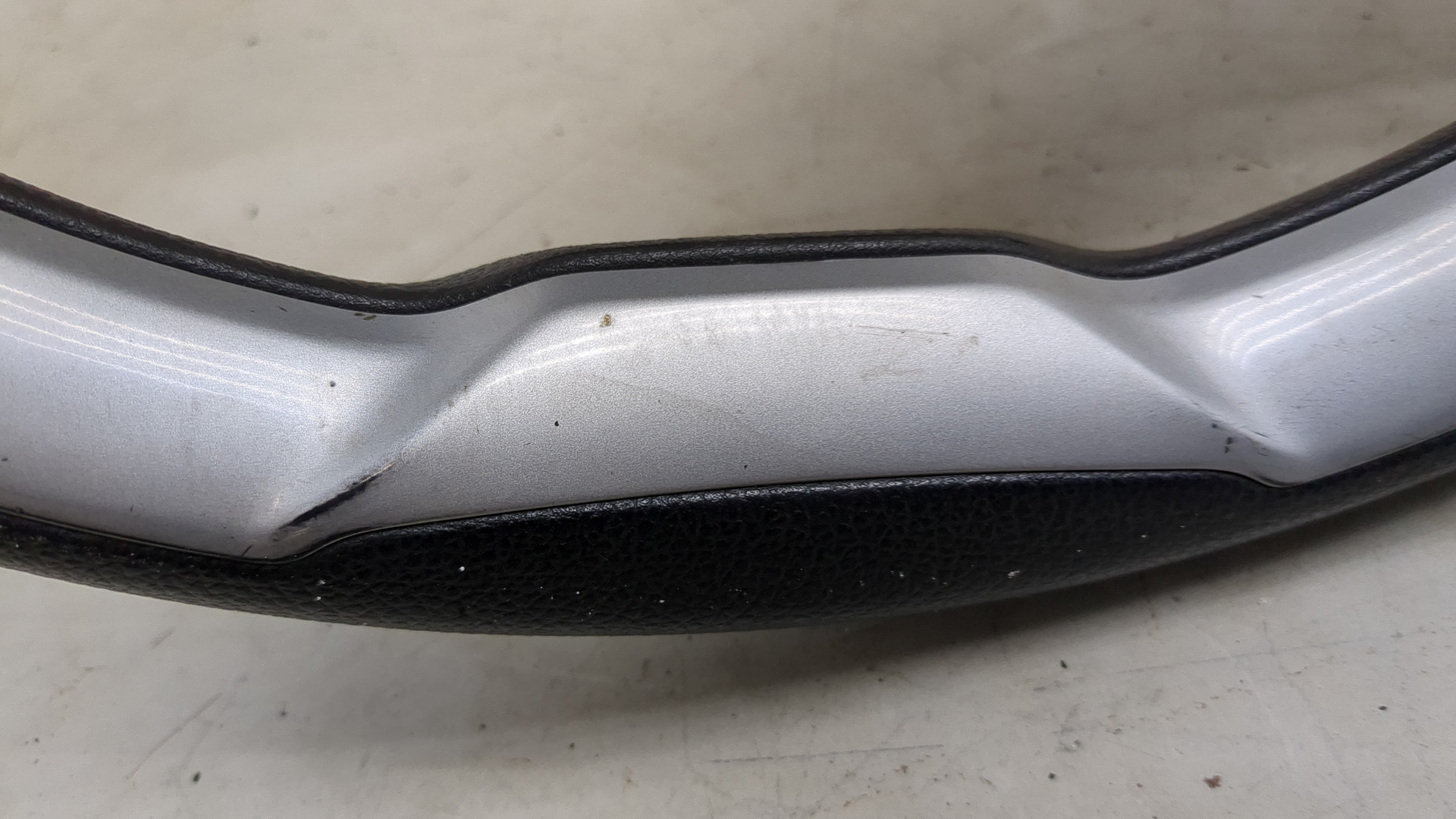 Рулевое колесо (руль)