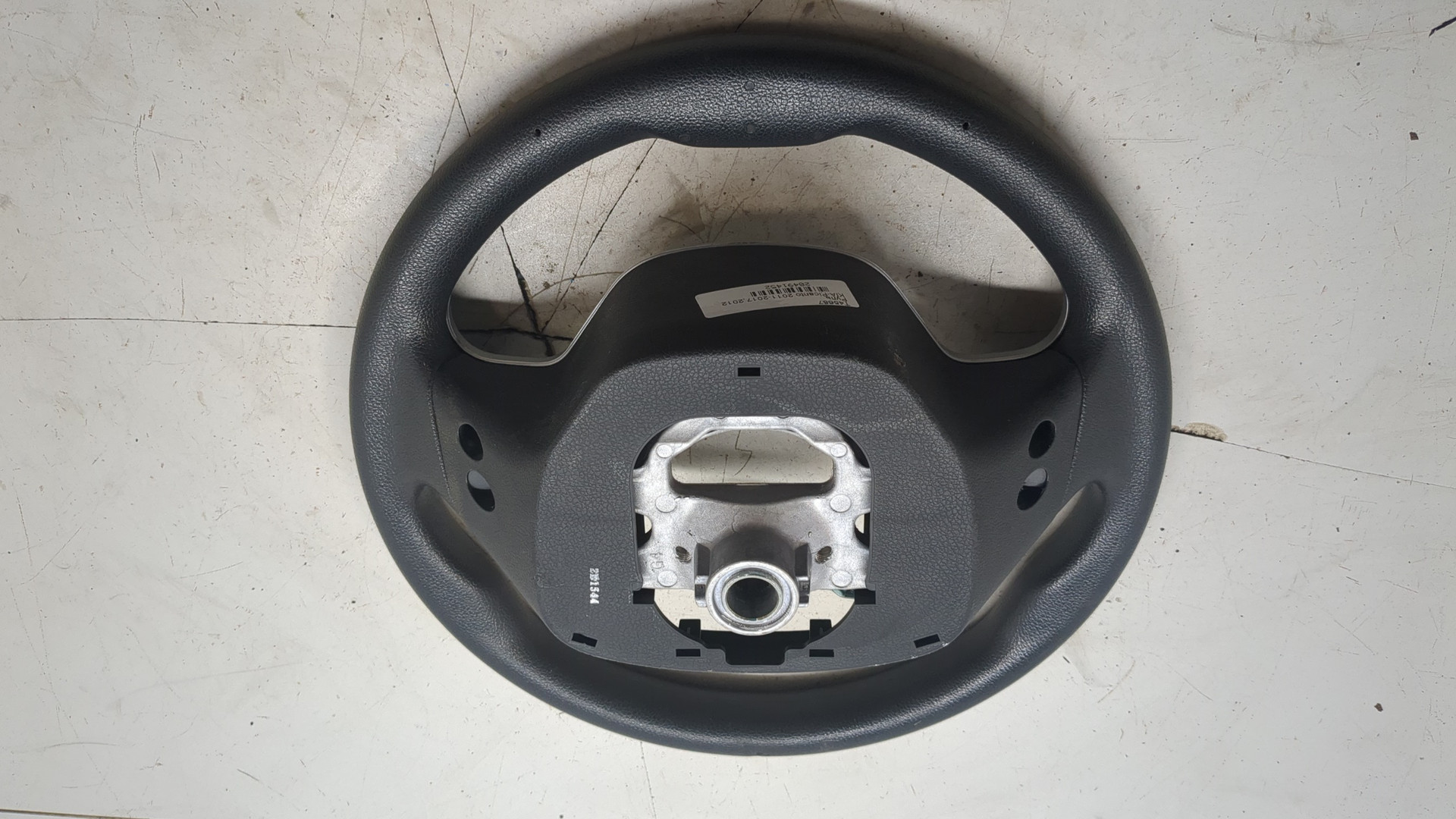 Рулевое колесо (руль)