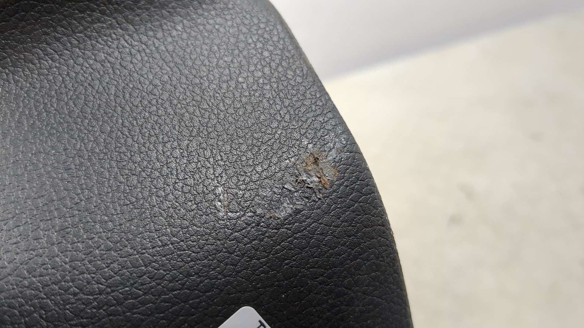 Рулевое колесо (руль)