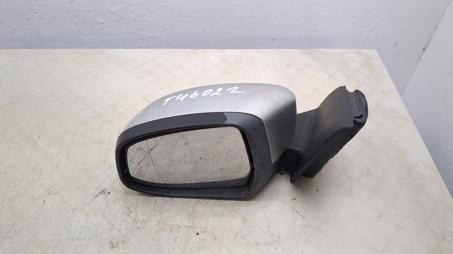 Зеркало левое электрическое