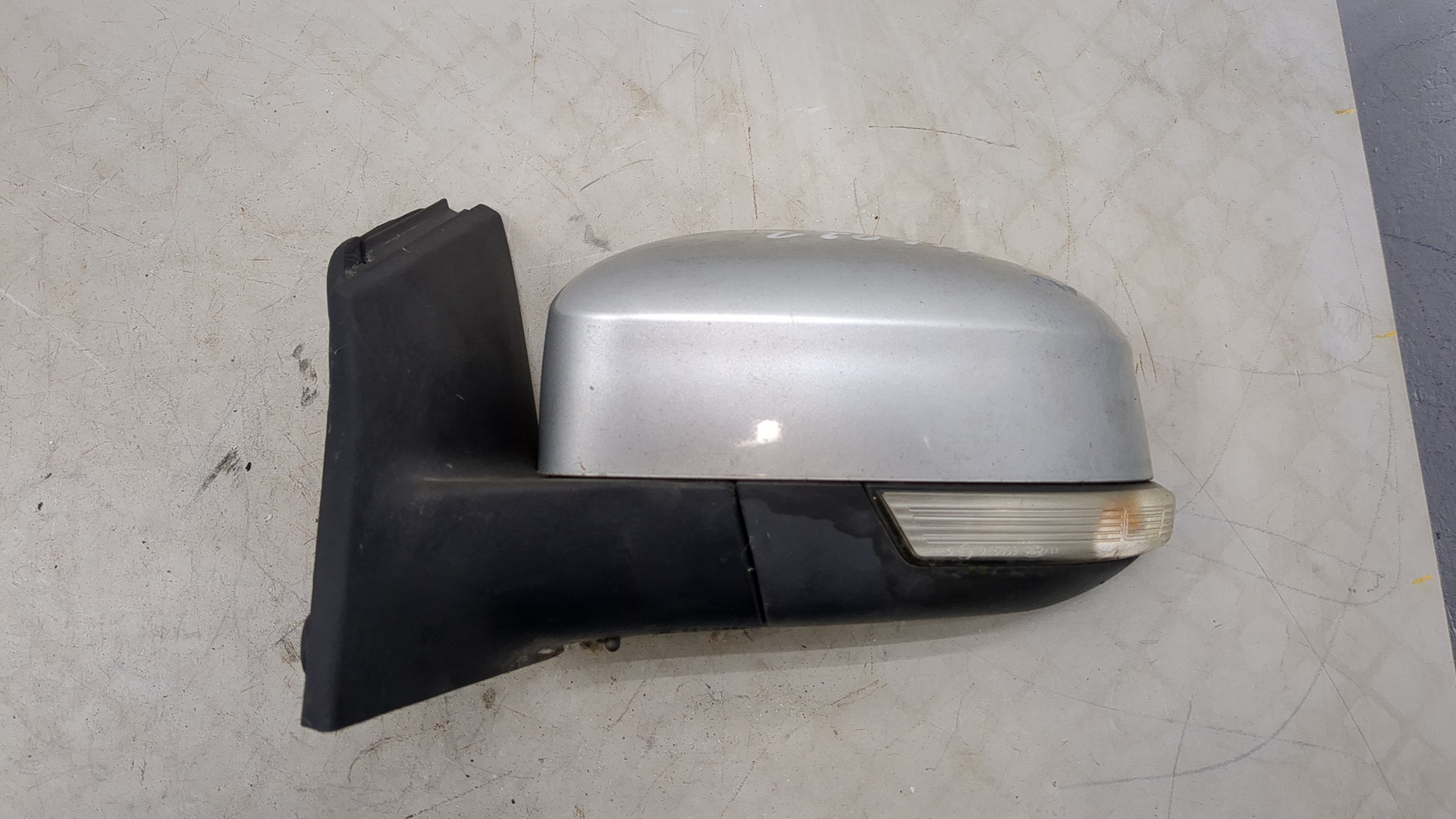 Зеркало левое электрическое