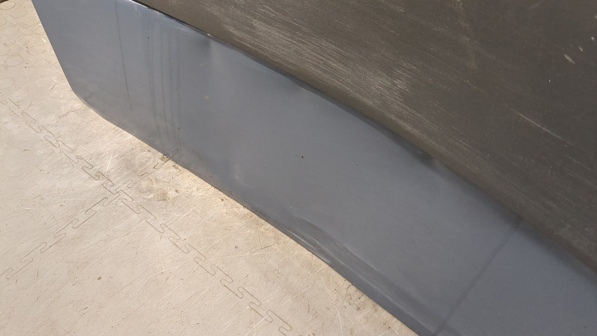 Дверь передняя левая