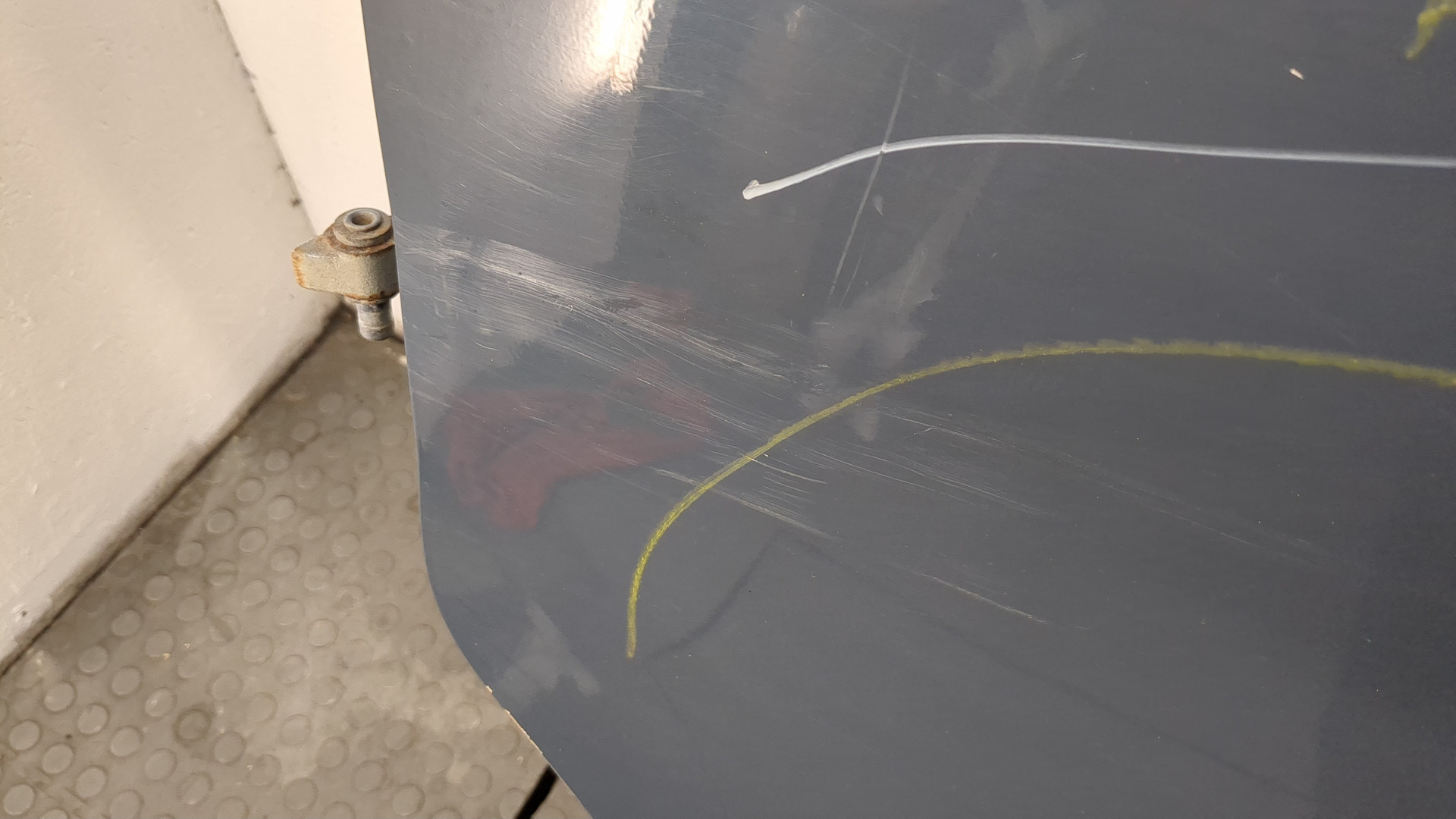 Дверь передняя левая