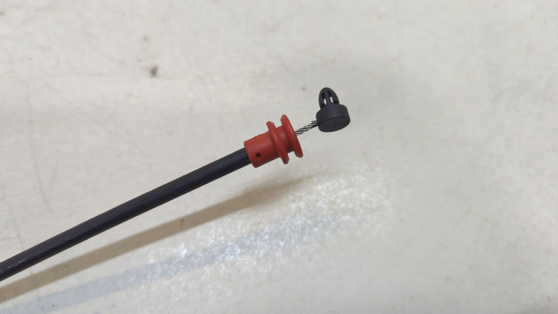 Замок багажника