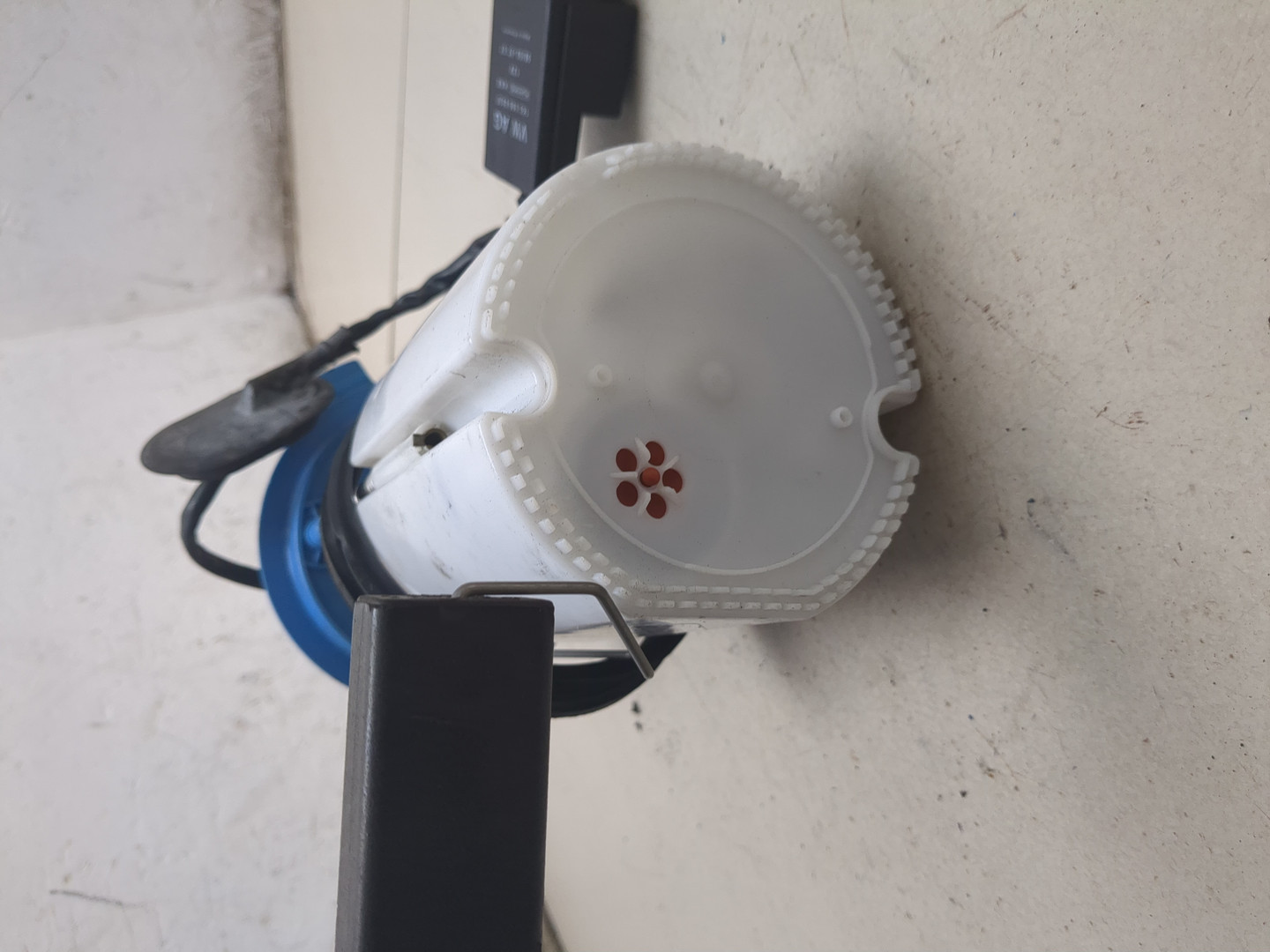 Насос топливный электрический