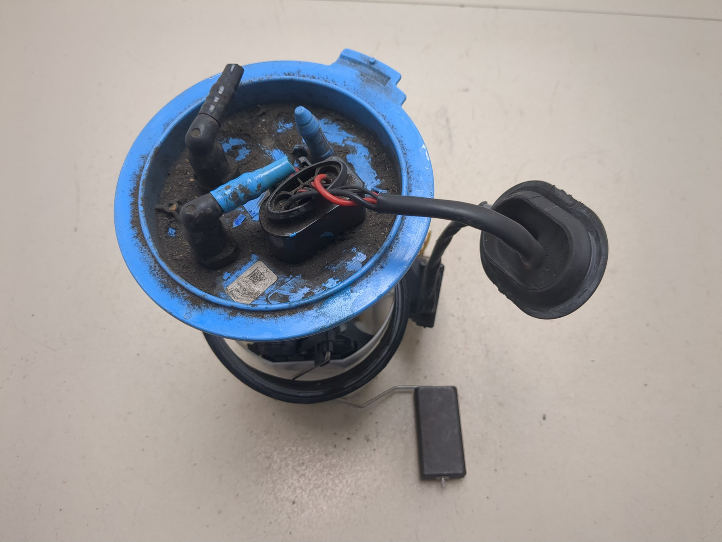 Насос топливный электрический