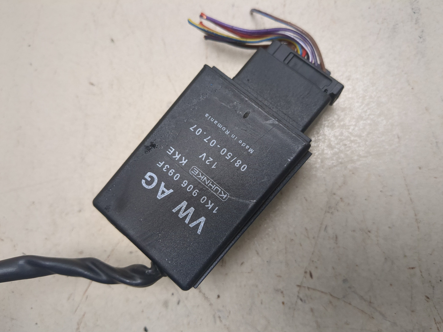 Насос топливный электрический