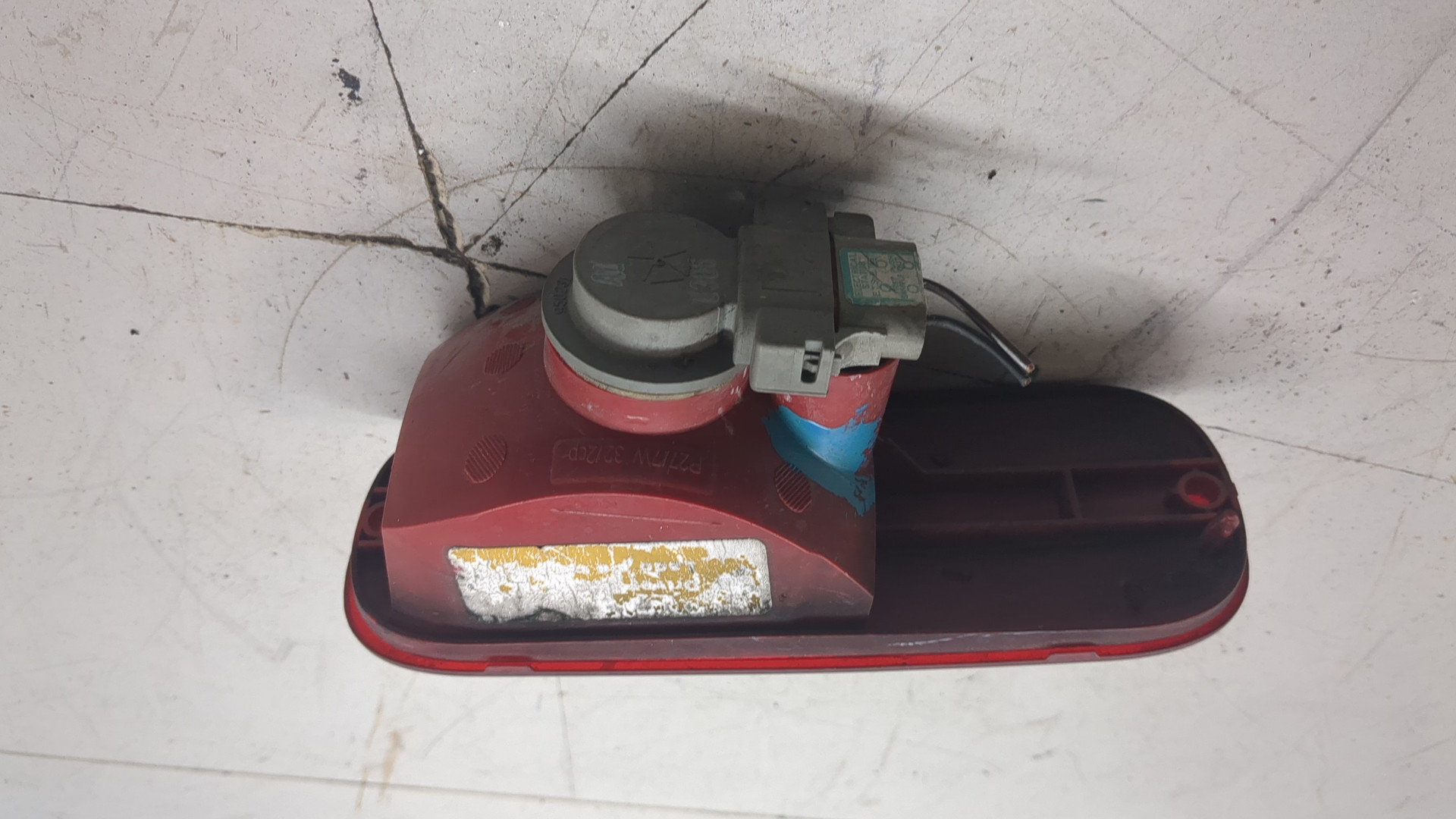 Фара противотуманная левая