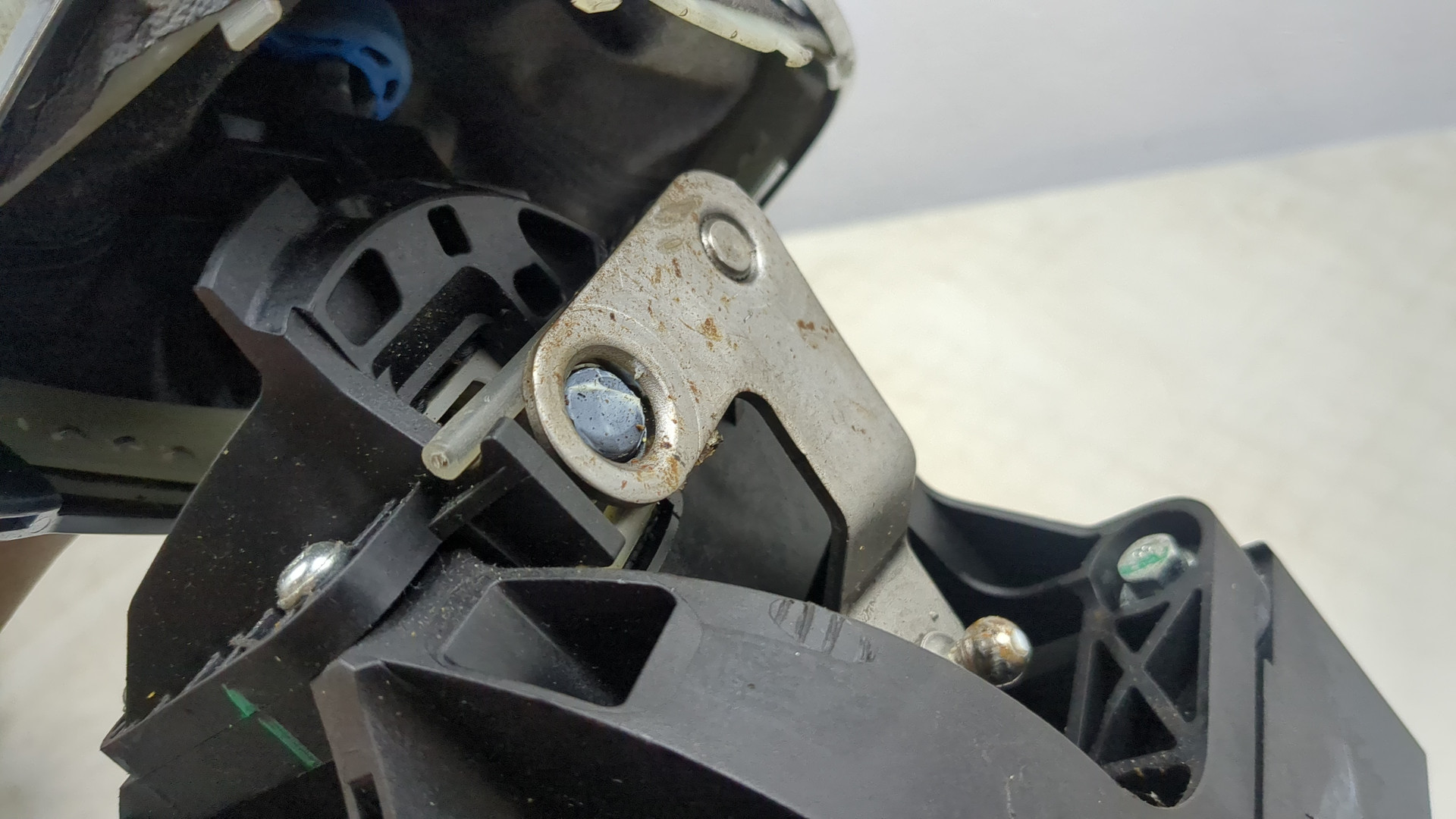 Кулиса МКПП / АКПП