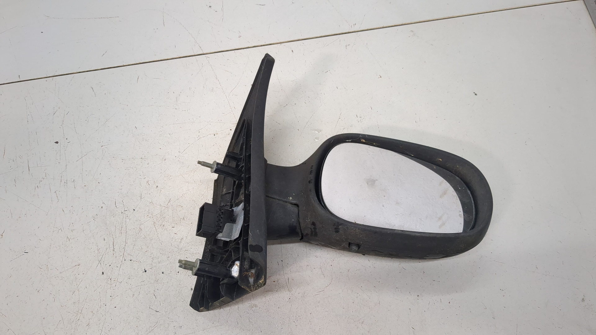 Зеркало правое электрическое