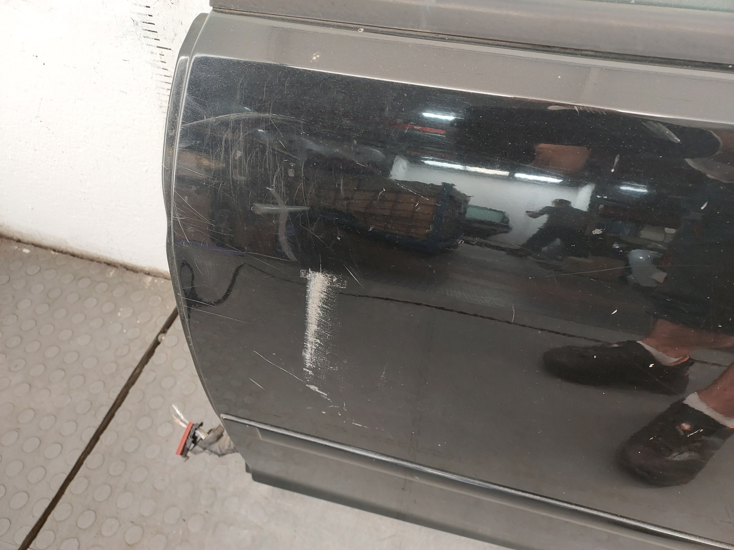 Дверь задняя левая