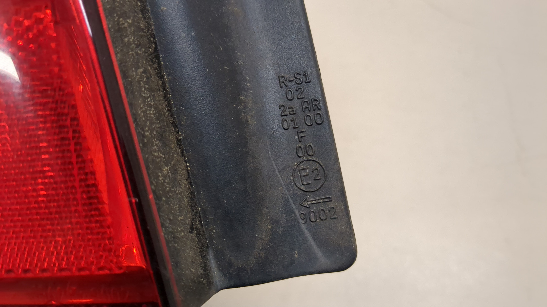 Фонарь задний левый