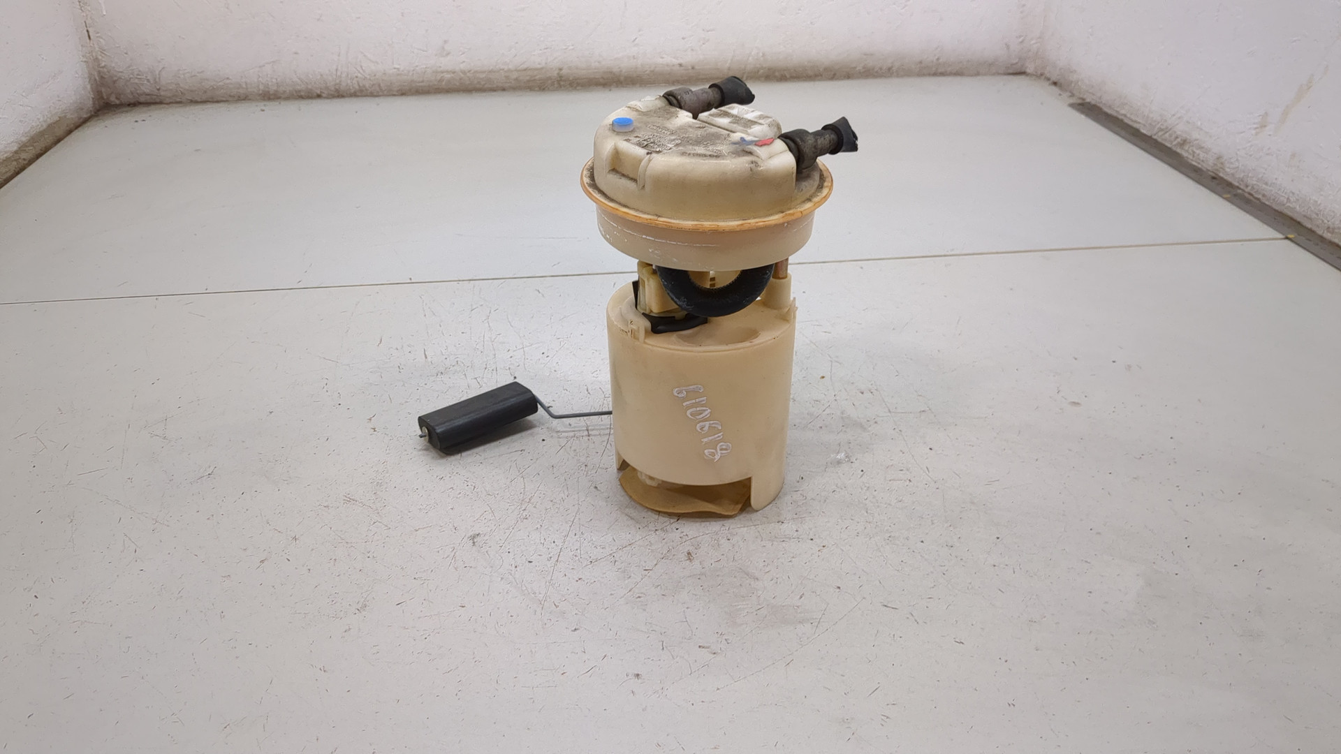 Насос топливный электрический