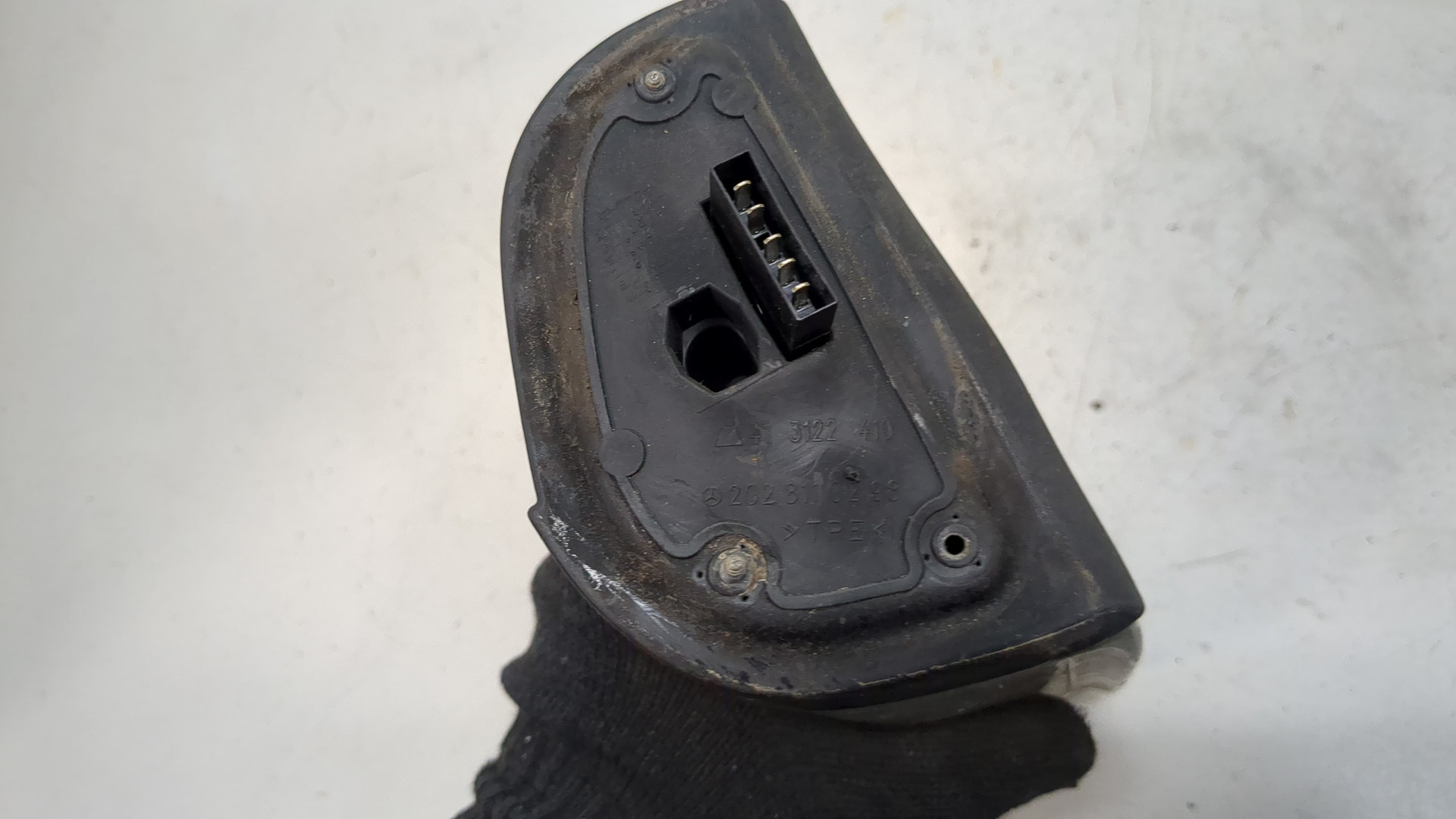 Зеркало правое электрическое