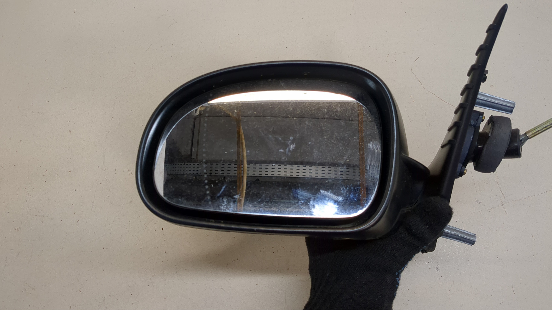 Зеркало левое электрическое