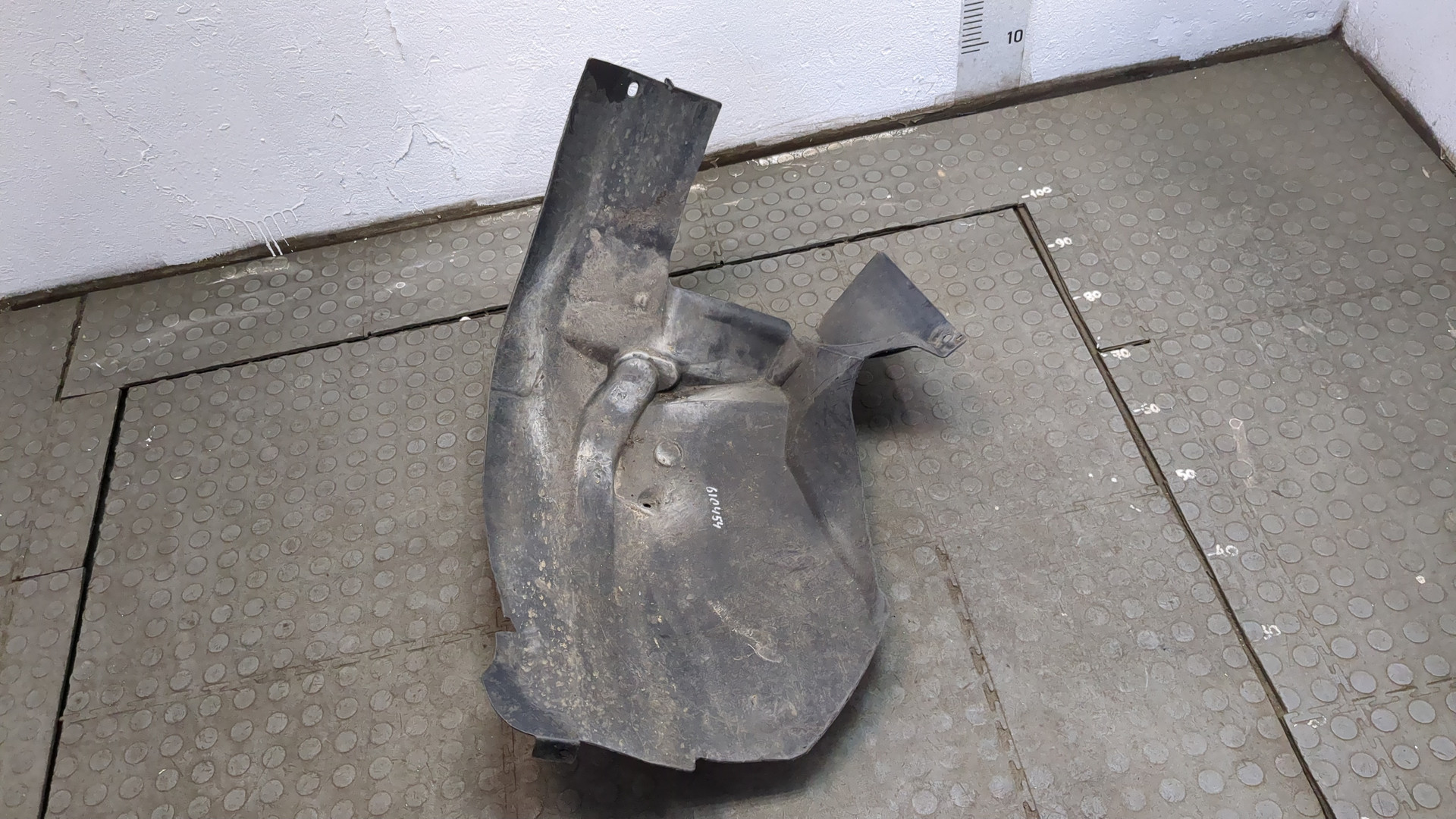 Локер передний правый