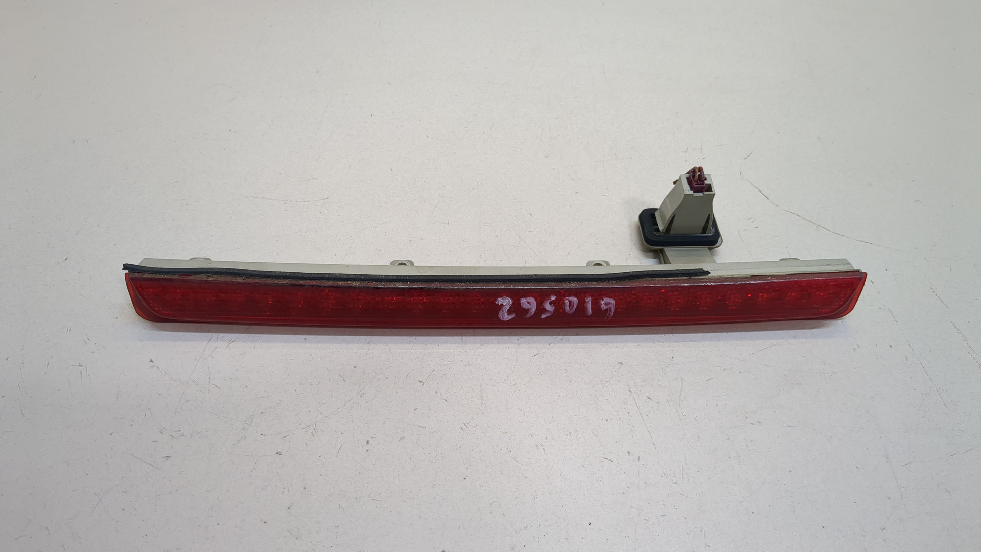 Фонарь задний (стоп сигнал)