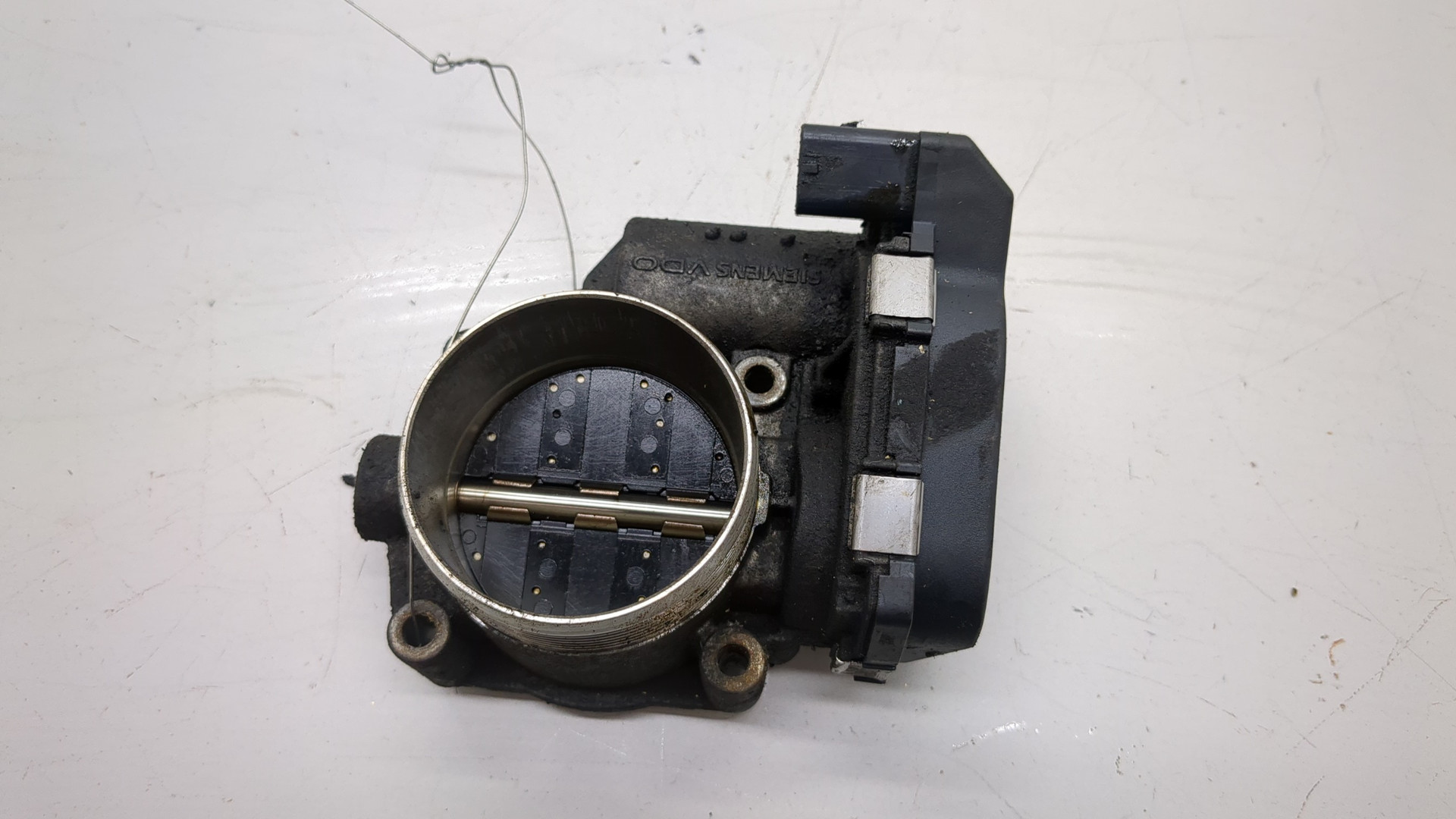 Заслонка дроссельная электрическая