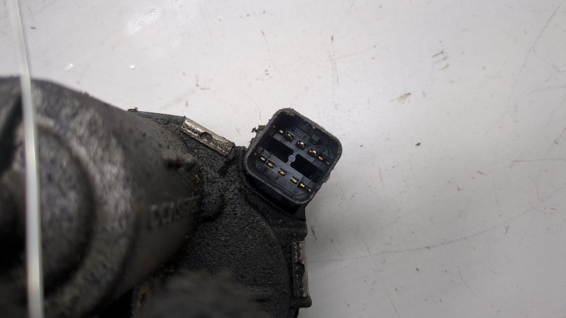 Заслонка дроссельная электрическая