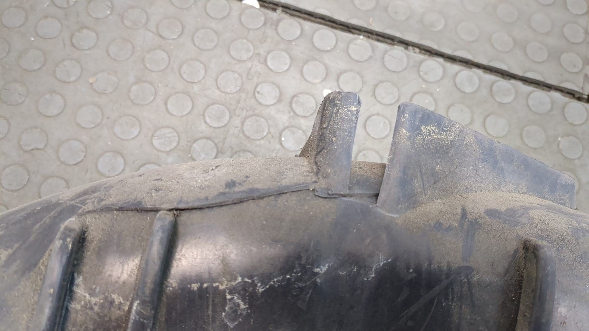 Локер задний левый