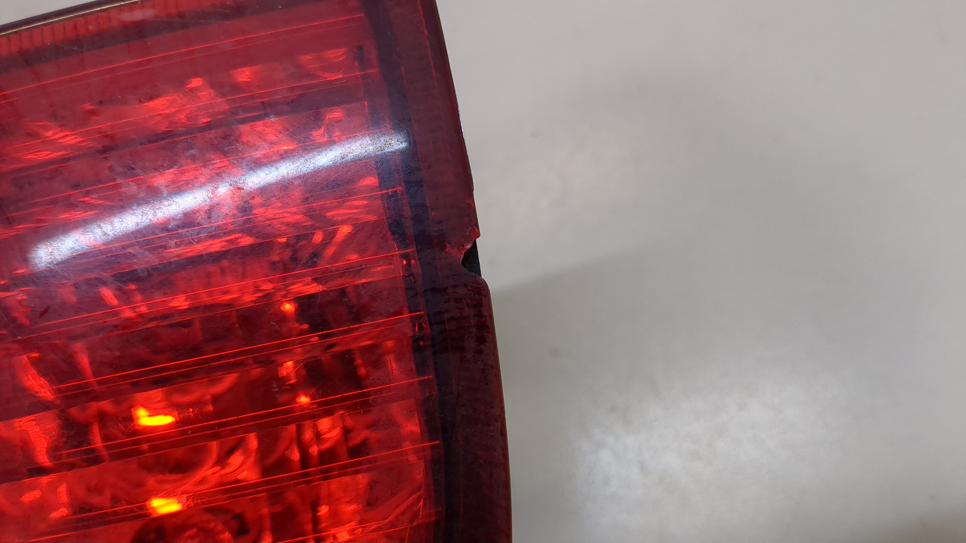 Фонарь задний левый