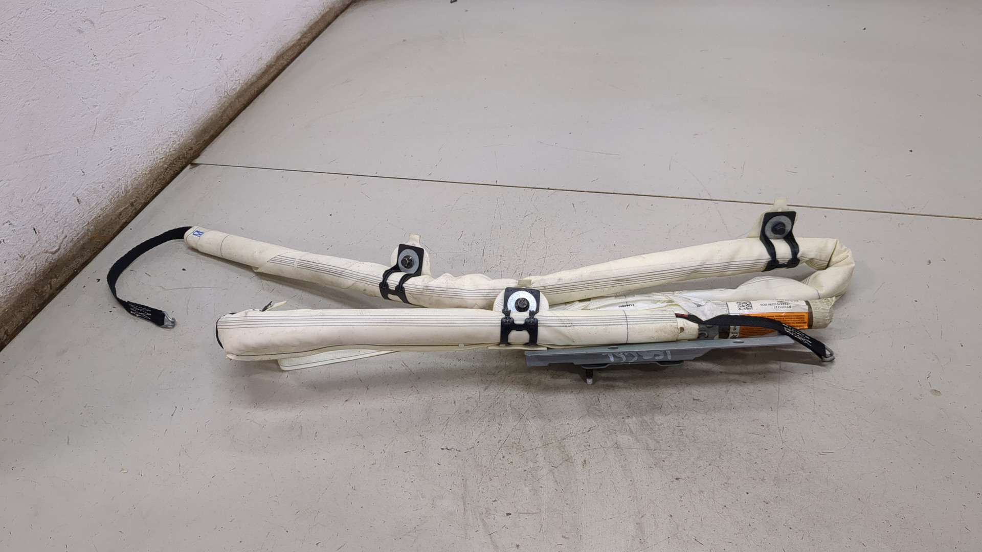 Подушка безопасности боковая (шторка)