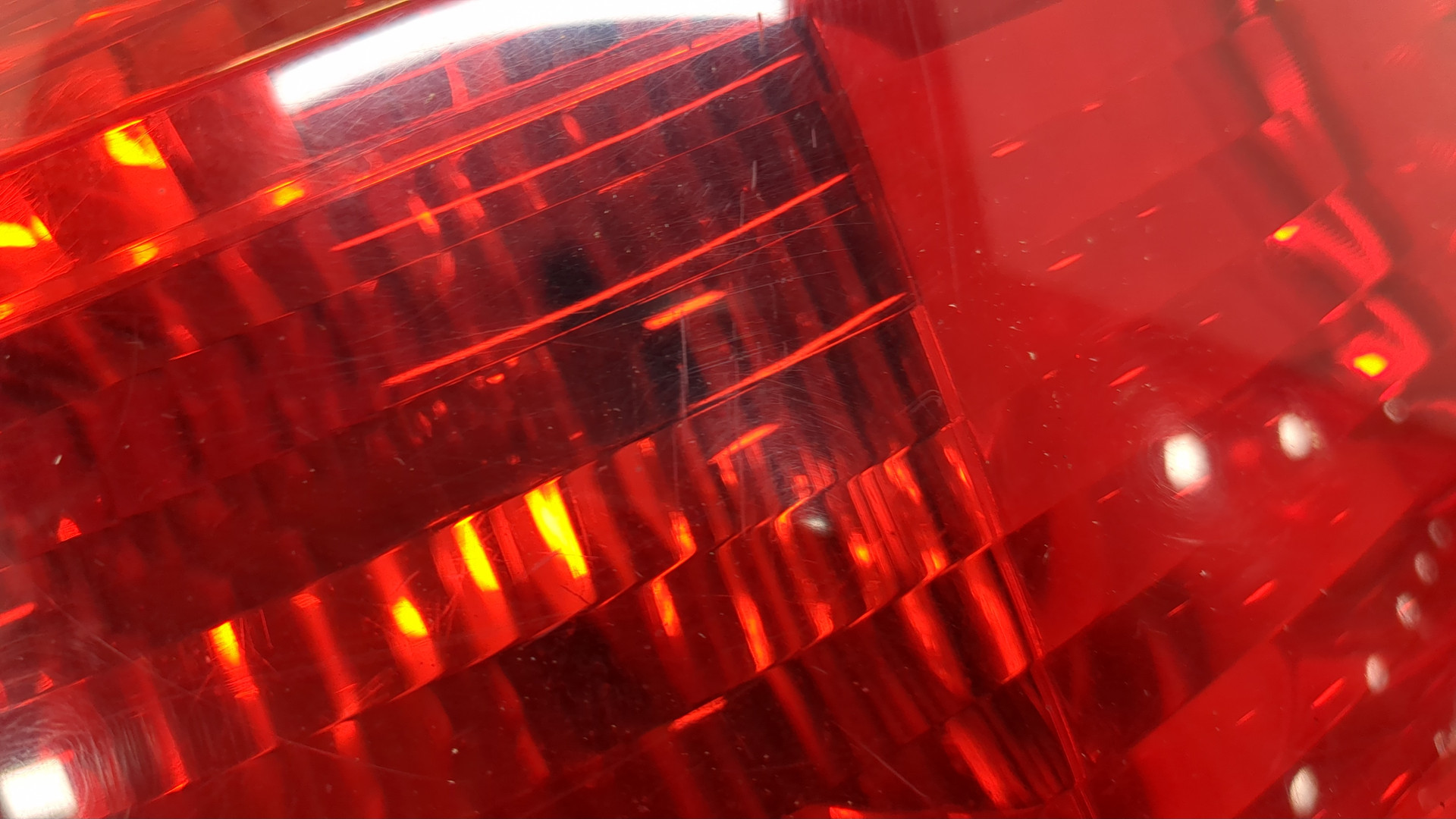 Фонарь задний правый