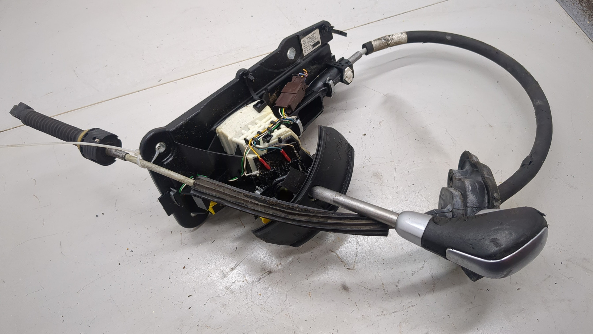 Кулиса МКПП / АКПП