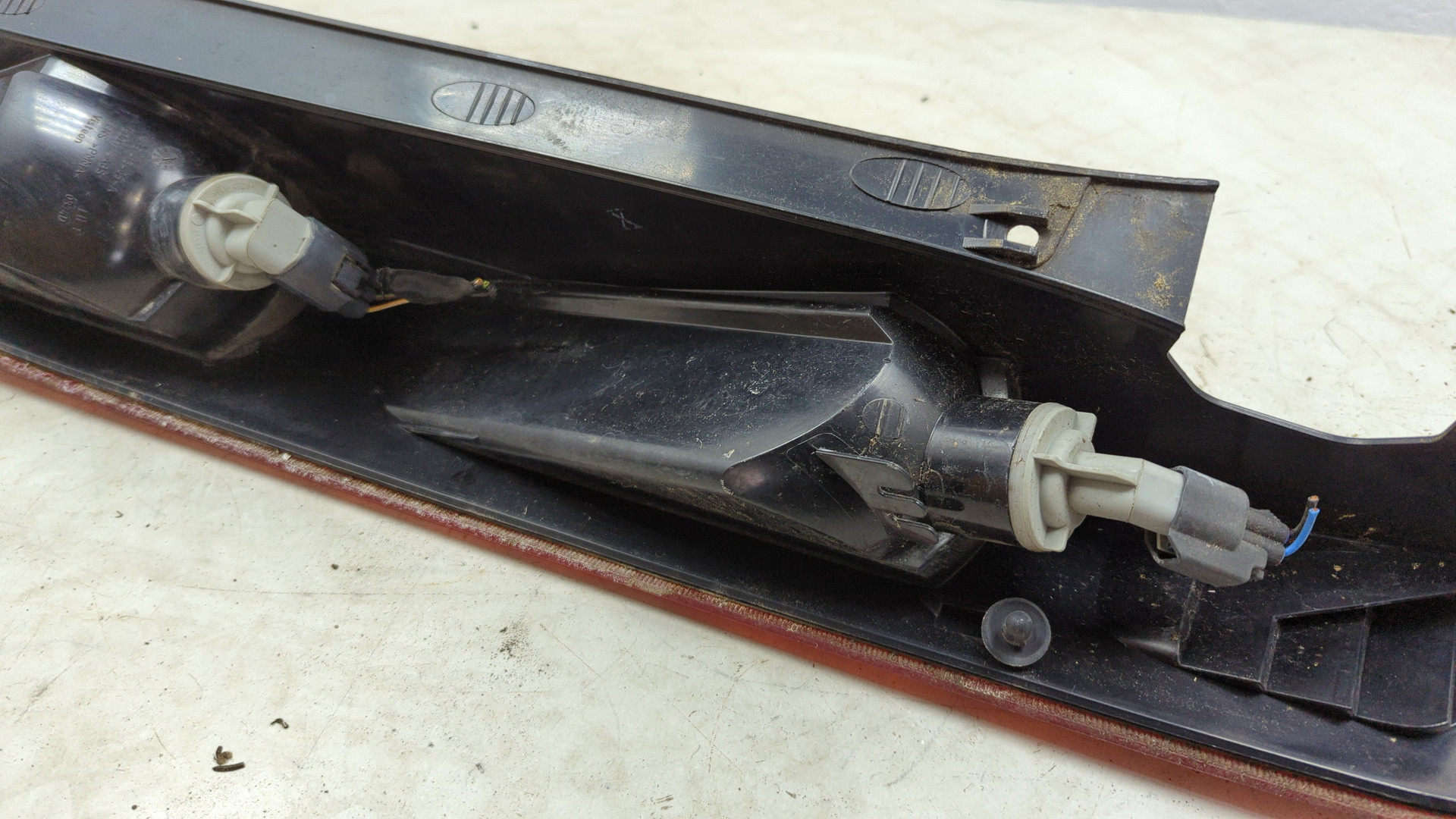 Фонарь задний левый