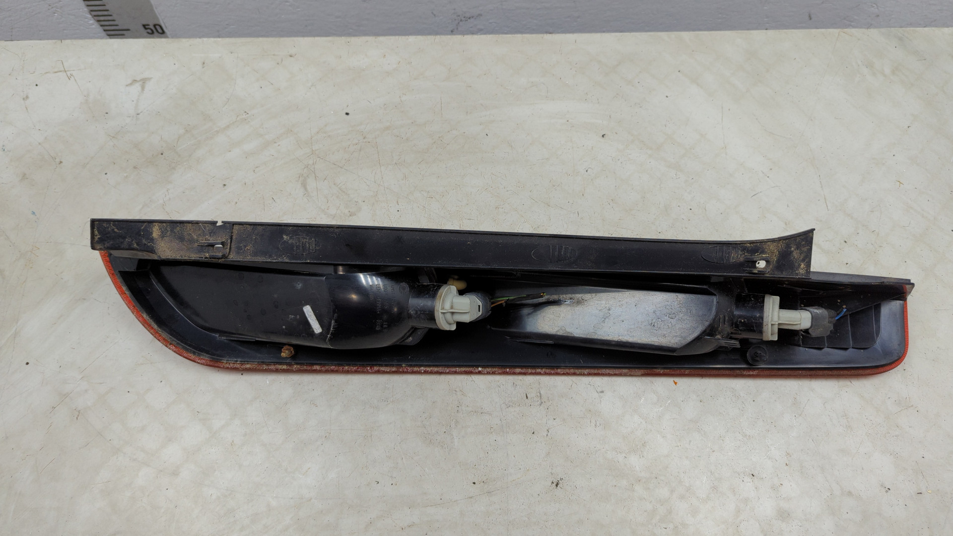 Фонарь задний левый