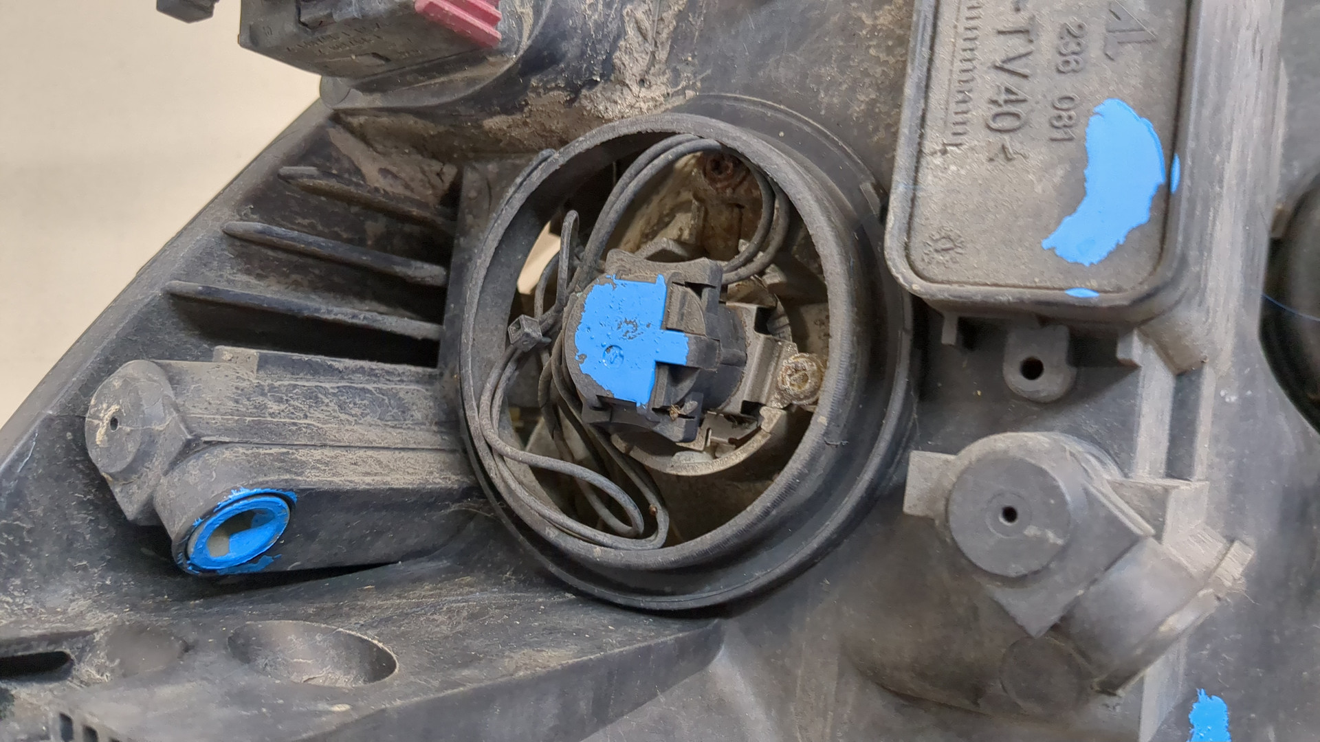 Фара правая