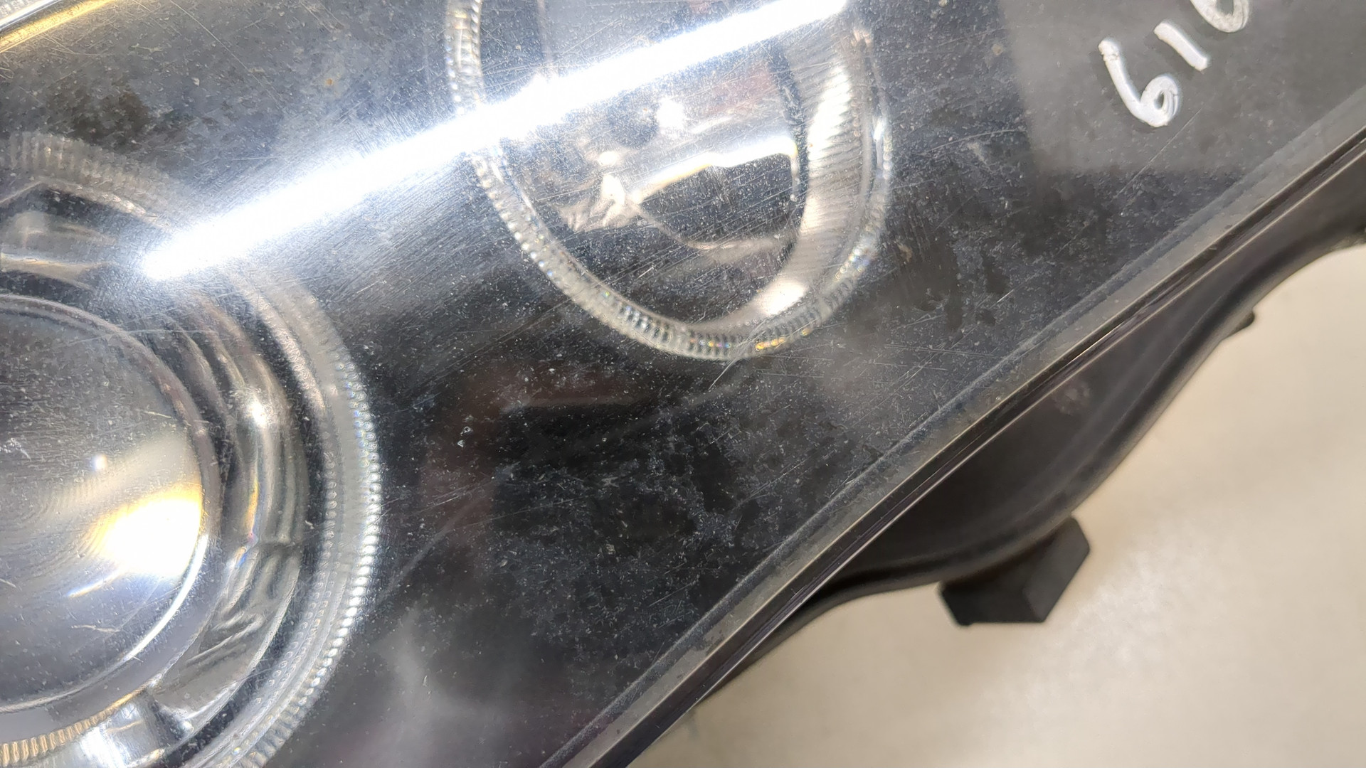 Фара правая