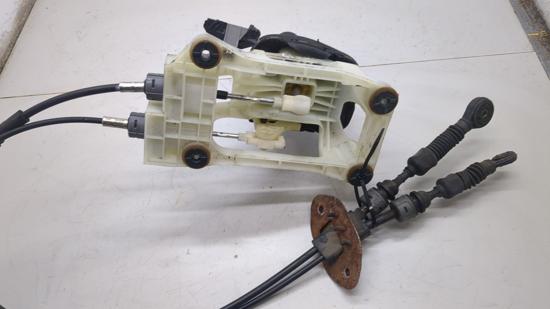 Кулиса МКПП / АКПП