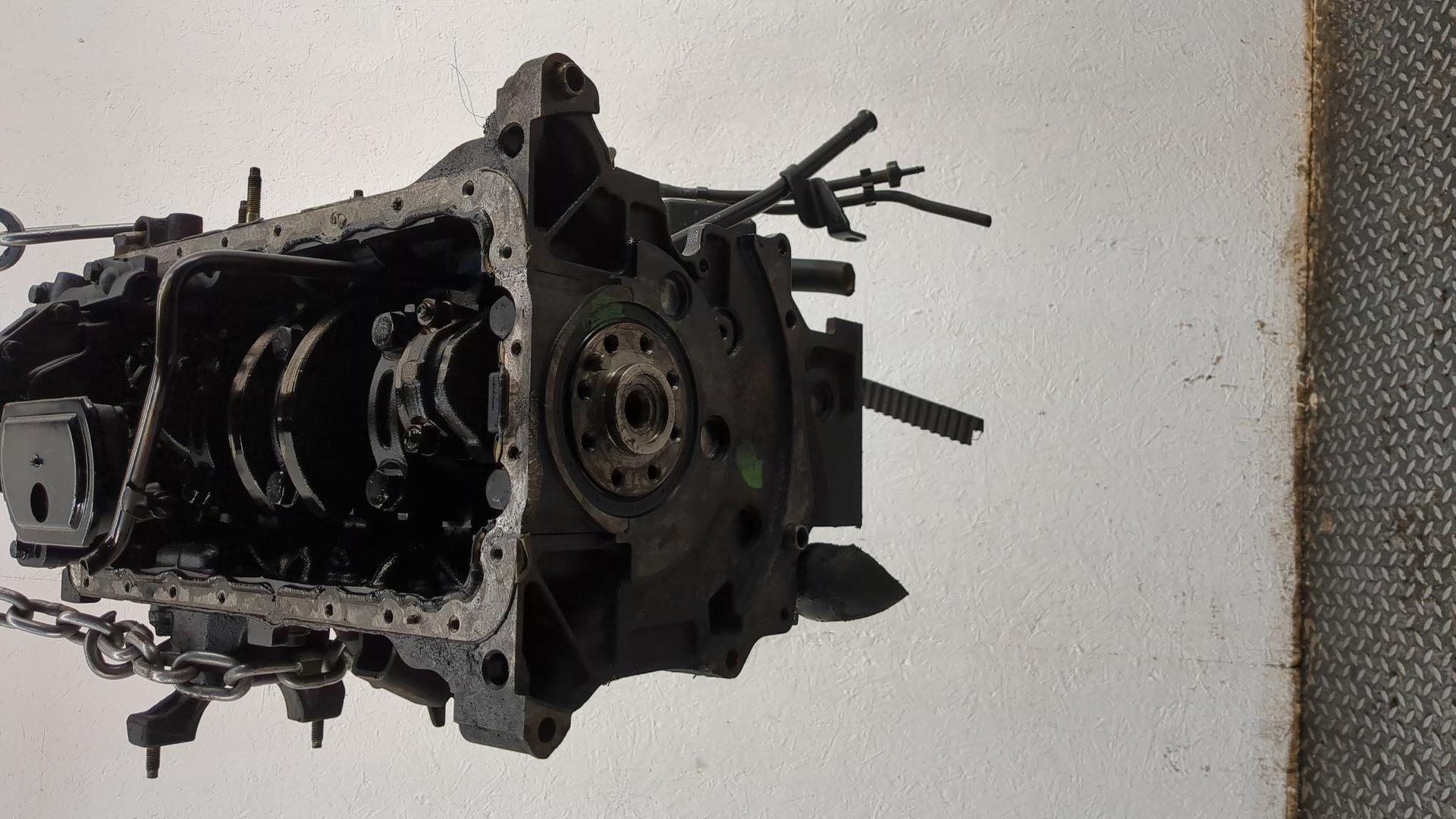 Блок двигателя