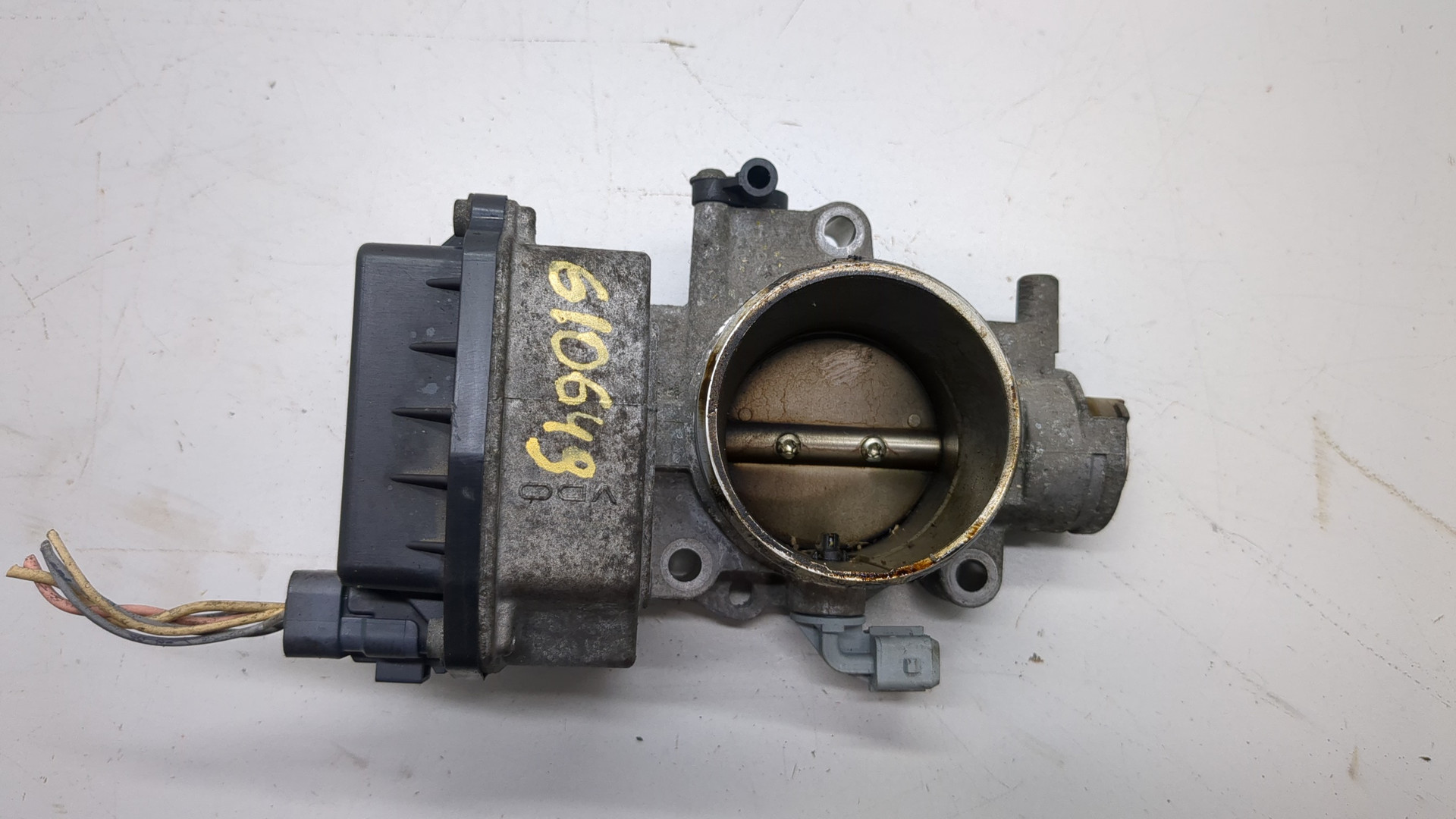 Заслонка дроссельная электрическая