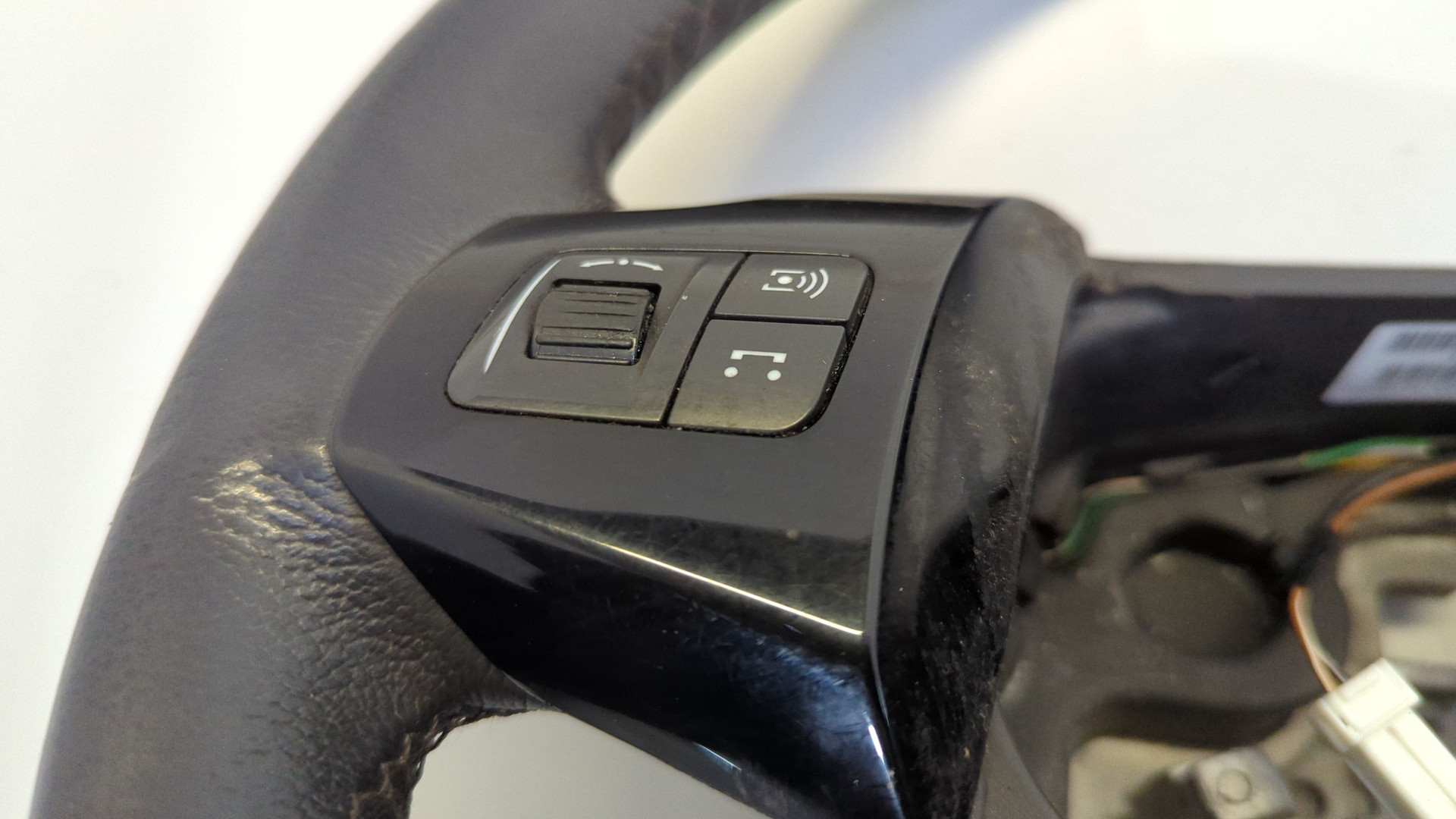 Рулевое колесо (руль)