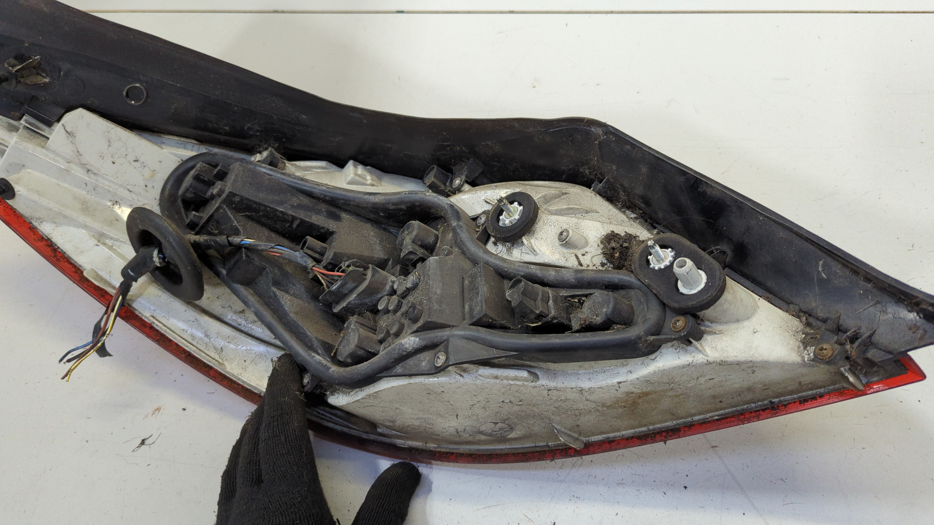 Фонарь задний правый