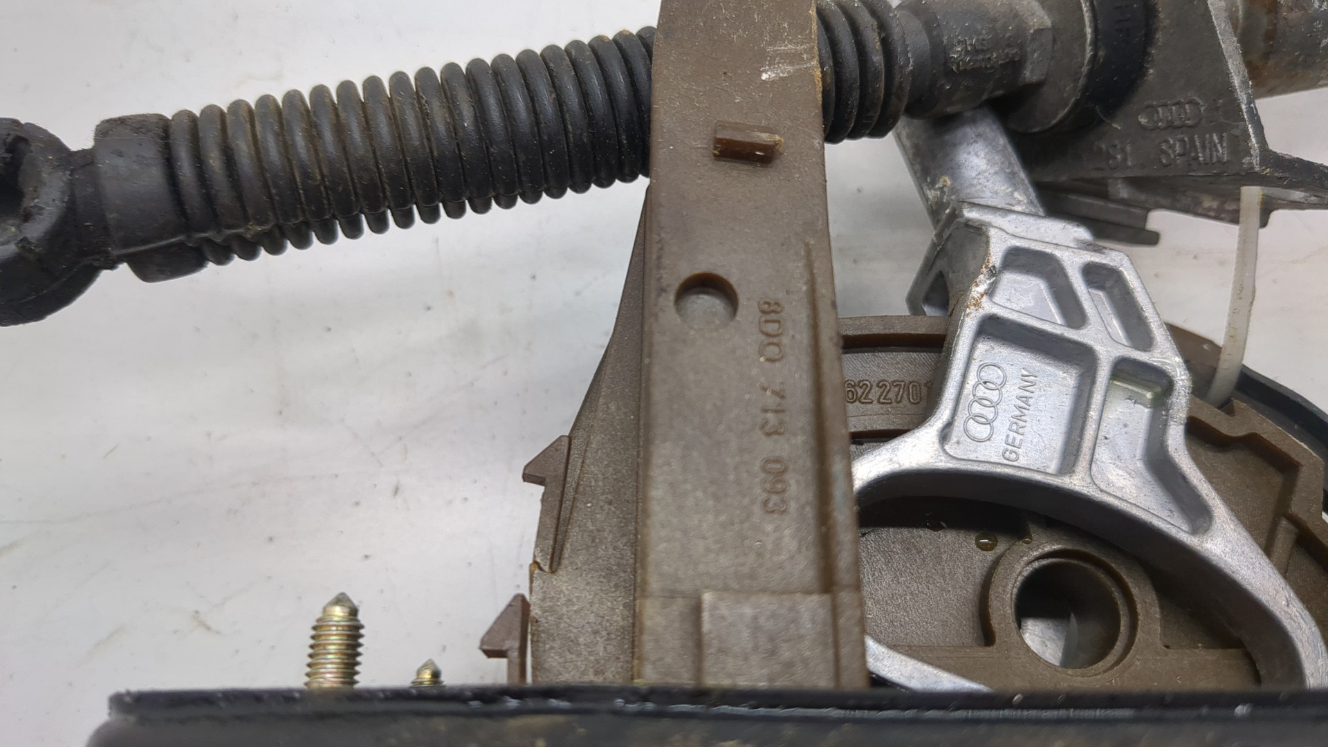 Кулиса МКПП / АКПП