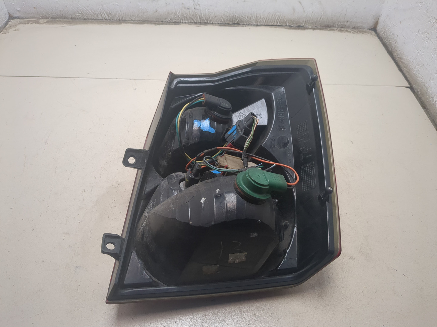 Фонарь задний левый