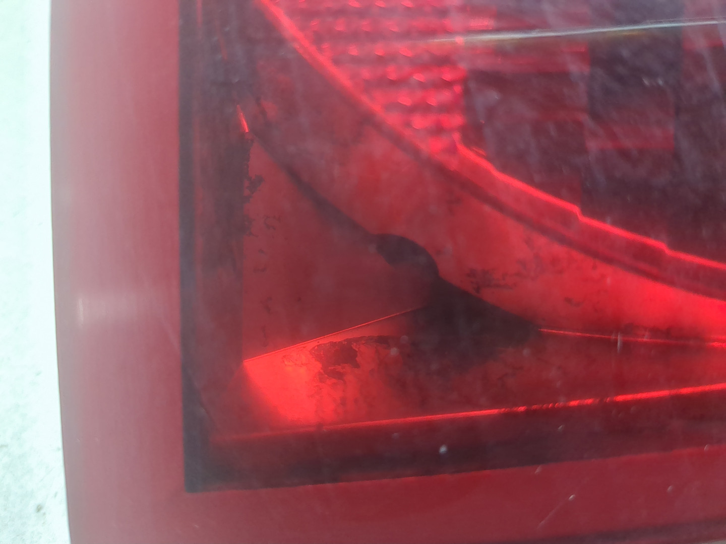 Фонарь задний левый