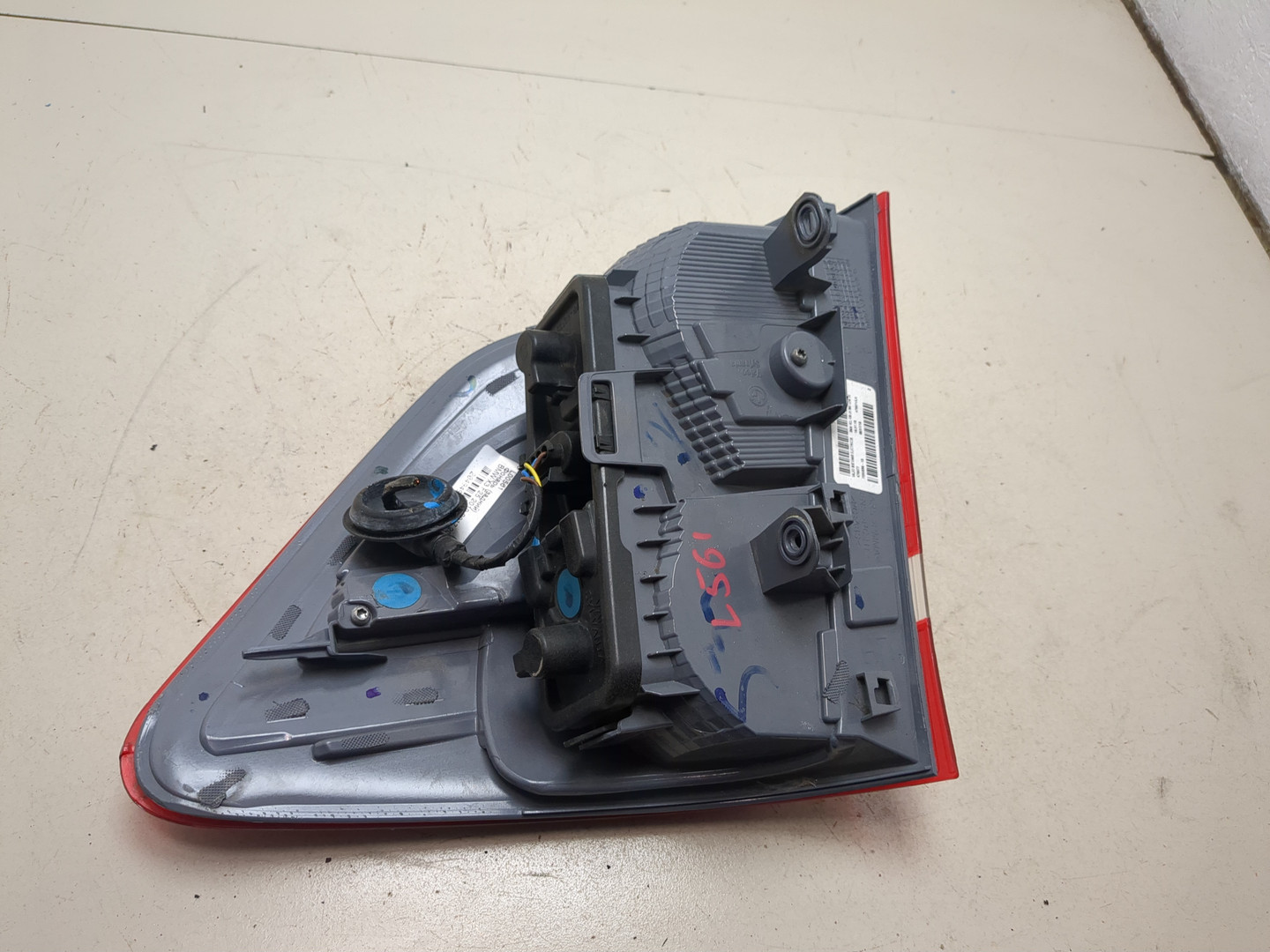 Фонарь задний левый