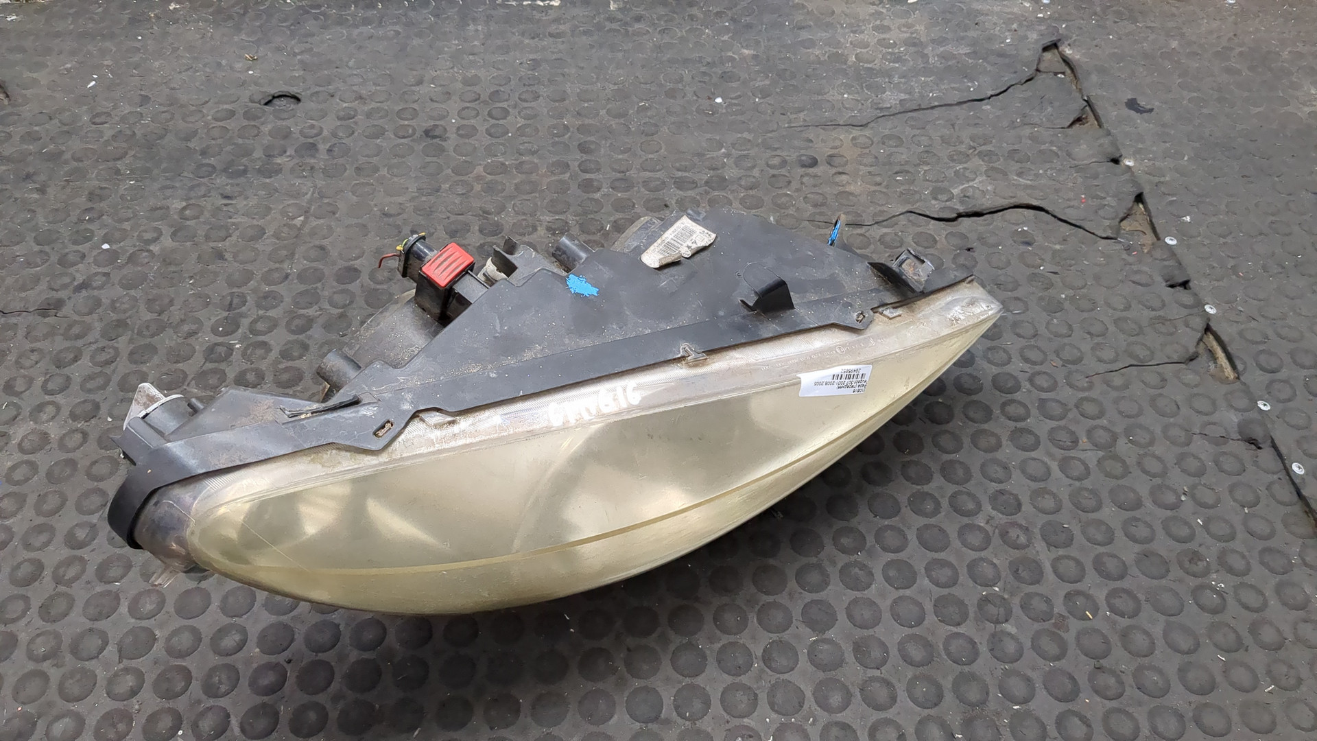 Фара правая