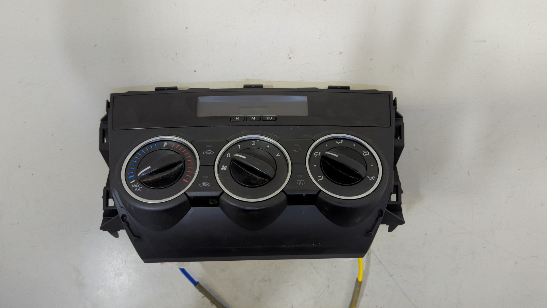 Переключатель отопителя