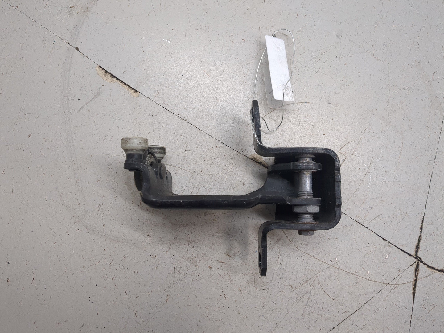 Механизм замка двери